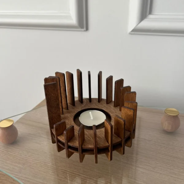 Artisan-Turned Hardwood Candle Holder – Minimalist Taper & Sculptural Tealight
